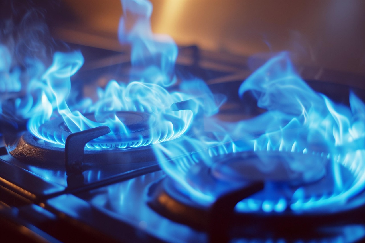 Gasherd mit 2 brennenden Flammen